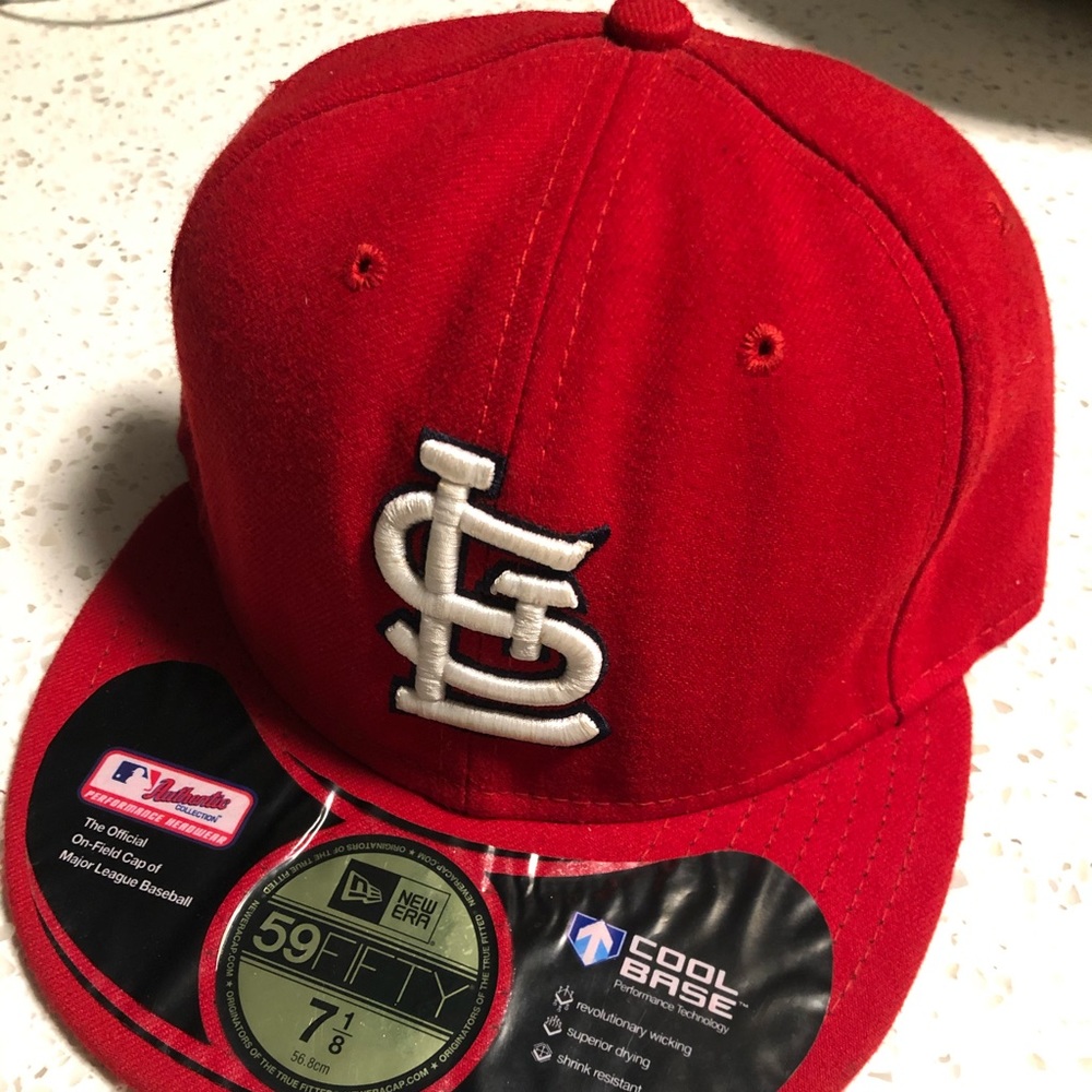 ST. Louis Cardinals Fitted Hat